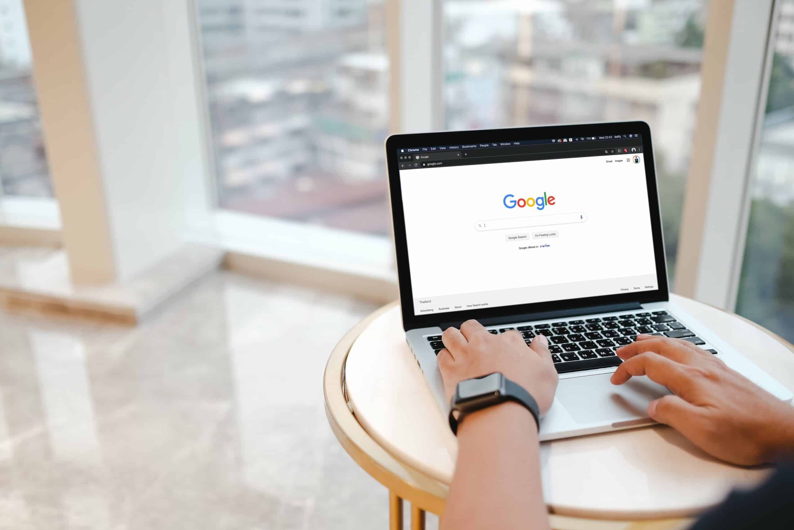 Chercher un mot clé sur Google