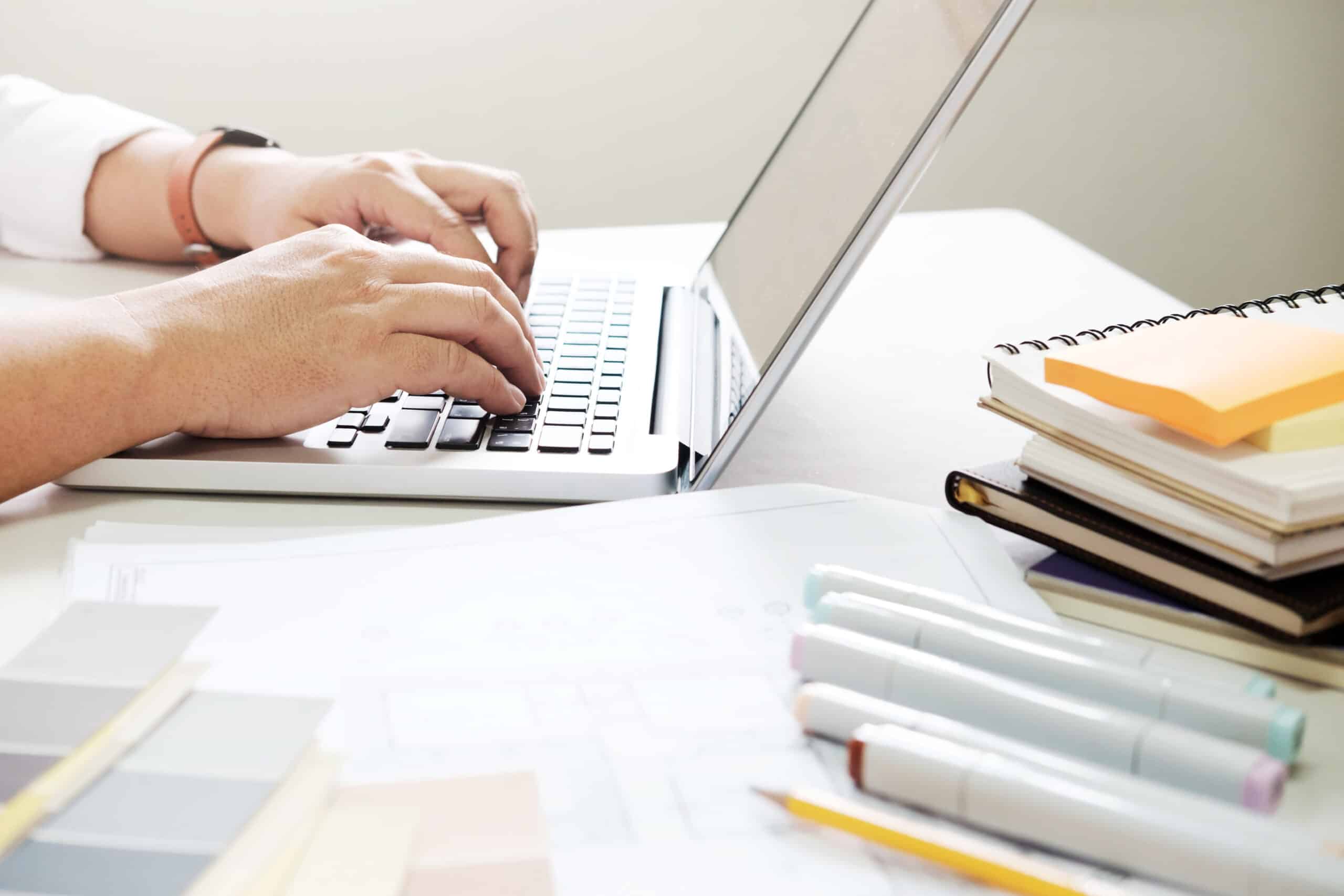 Quelles différences entre champ lexical et champ sémantique en SEO